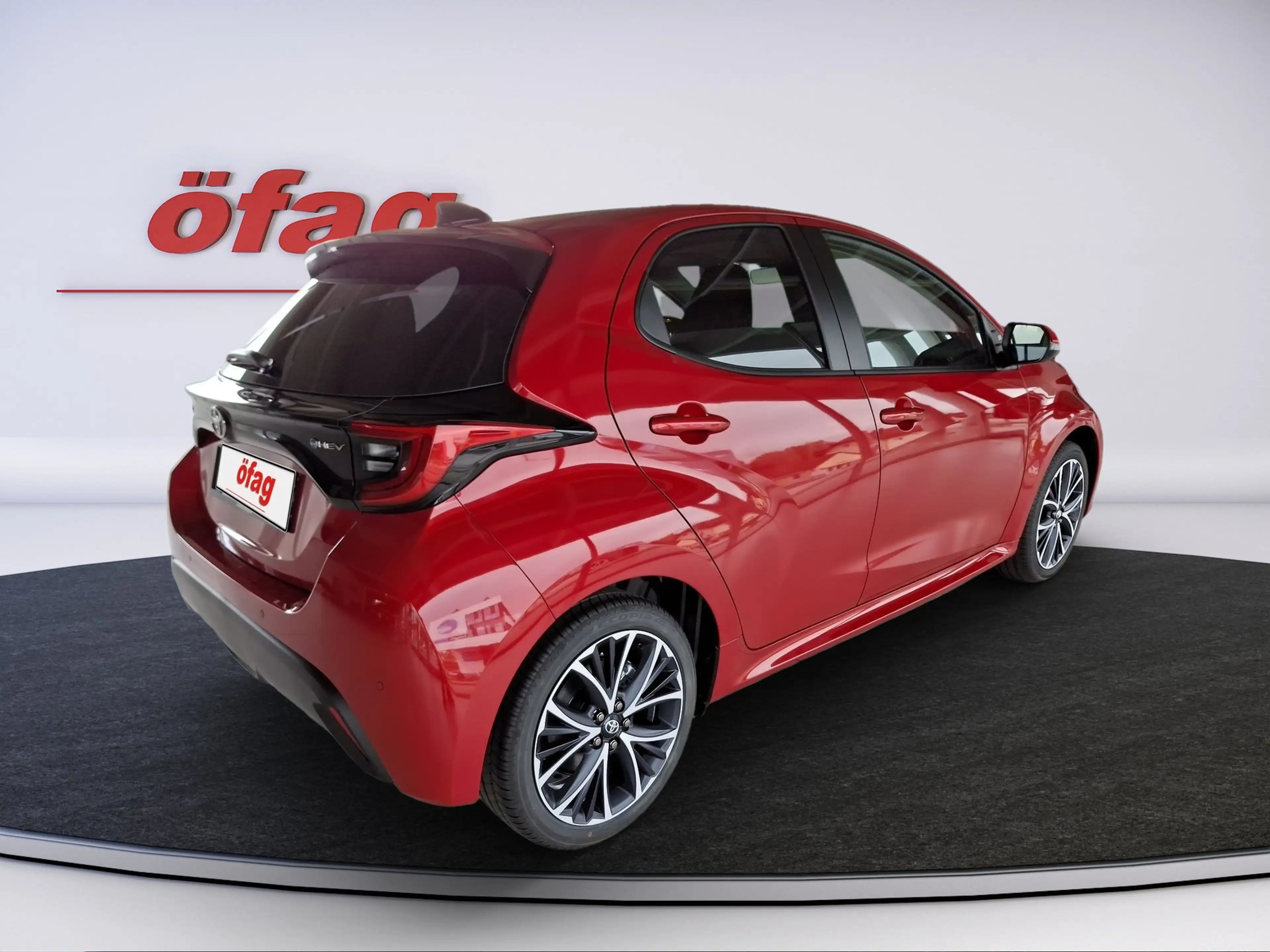 Toyota Yaris 1.5 Teamplayer ACC+Navi+Kam.+KlimaA+LM — photo 6