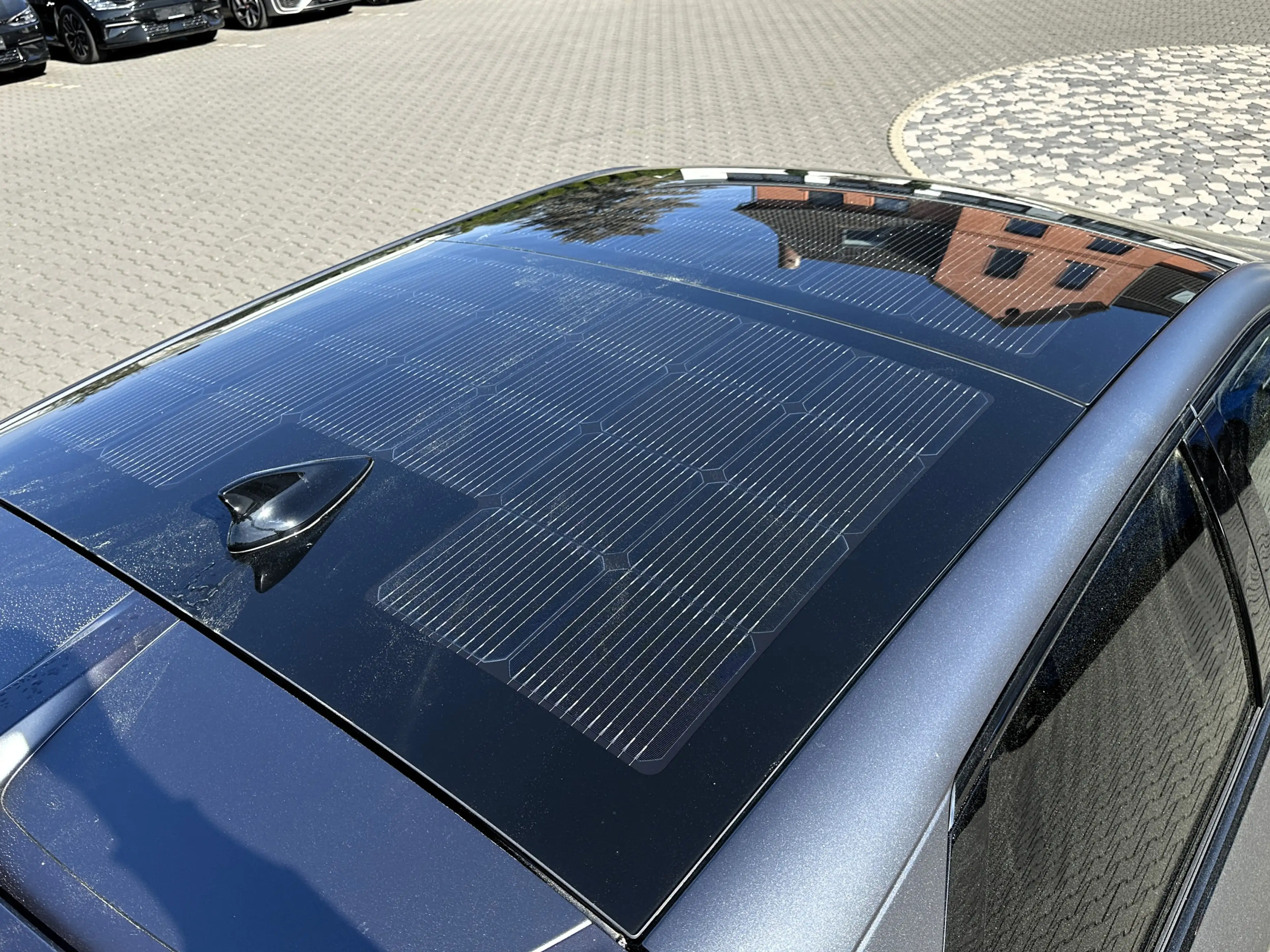 Hyundai IONIQ 5 Uniq 4WD PIXEL HUD SOLAR 360° RELAX 20 — photo 9