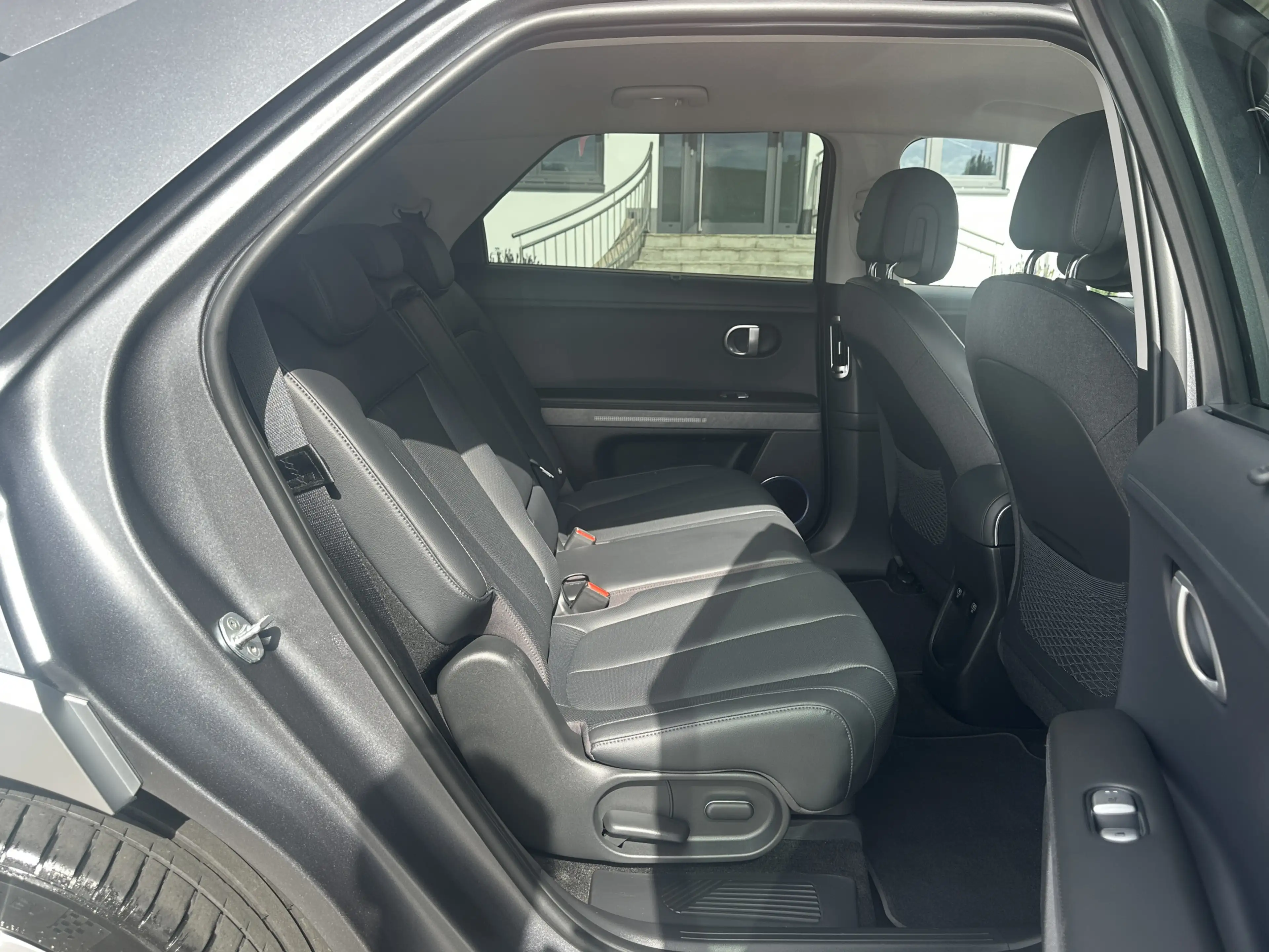 Hyundai IONIQ 5 Uniq 4WD PIXEL HUD SOLAR 360° RELAX 20 — photo 12