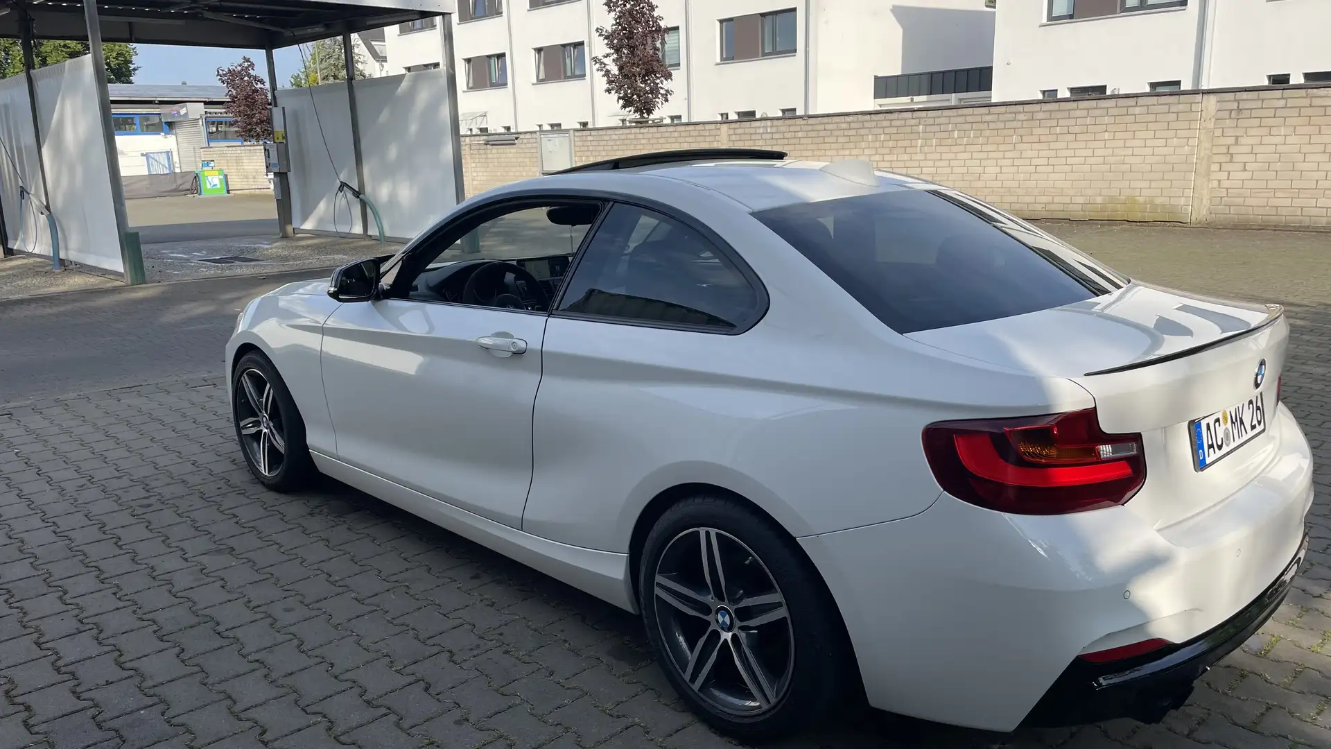 BMW 220 220d Coupe M Sport Blanc - 2