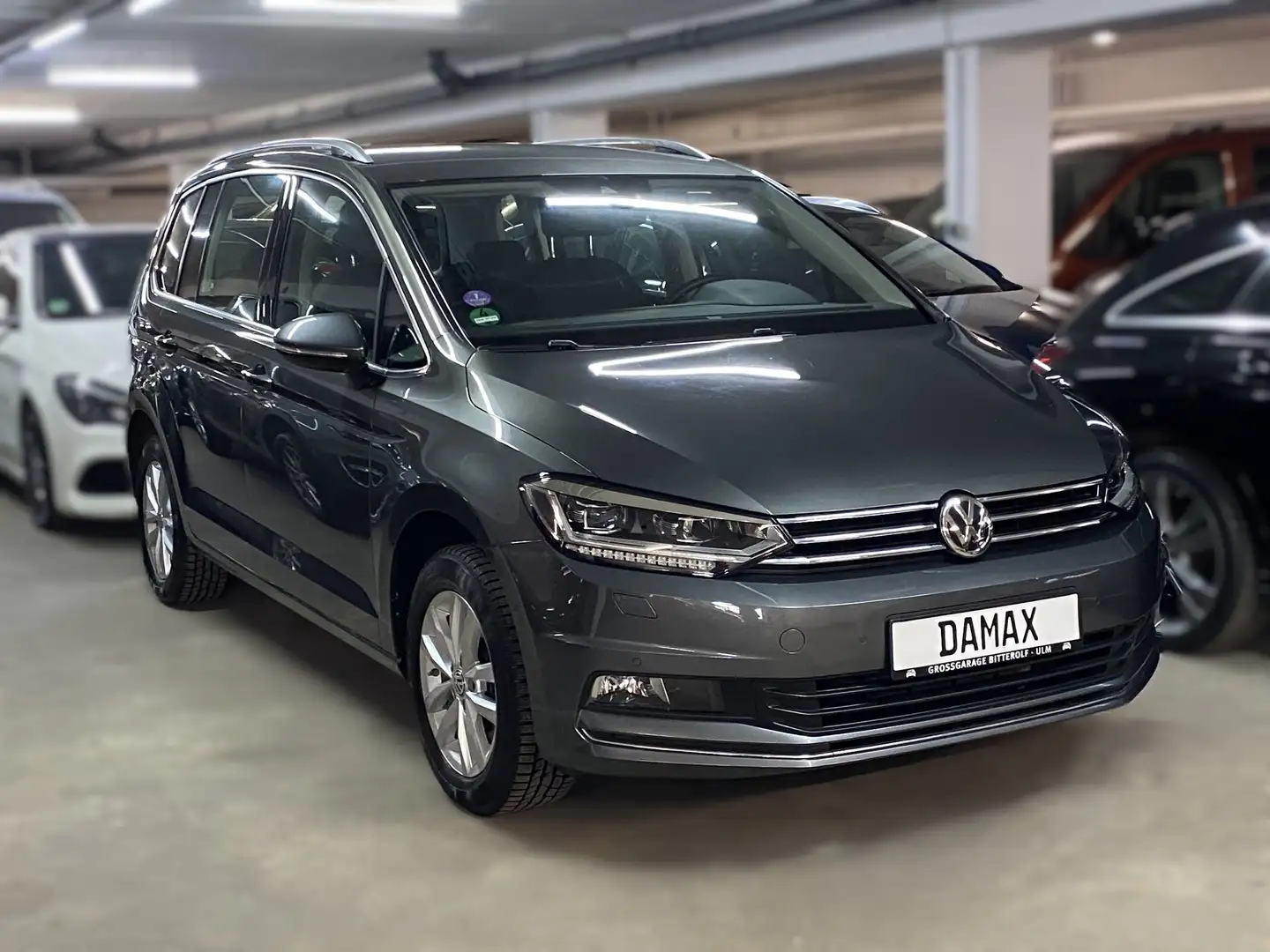 Volkswagen Touran Highline*NAVI*LED*TOTWI Gris - 1