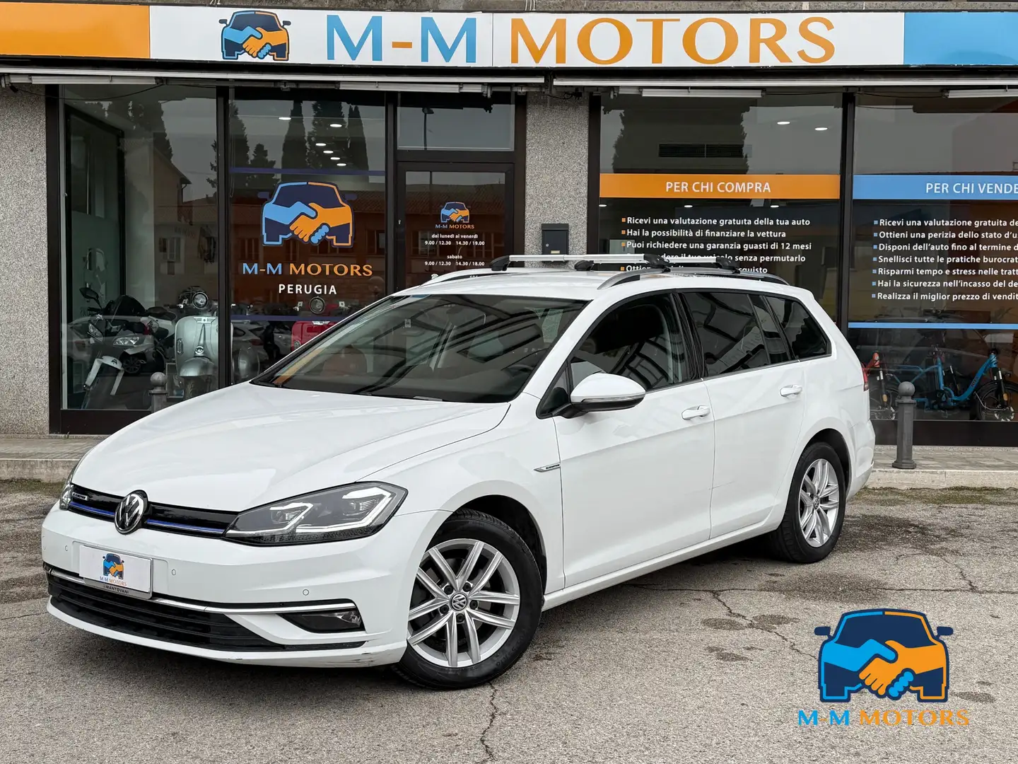 Volkswagen Golf Variant 1.5 tgi Executive 130cv Bianco - 1
