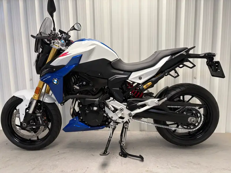 BMW F 900 R - foto 2