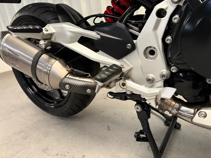 BMW F 900 R - foto 8