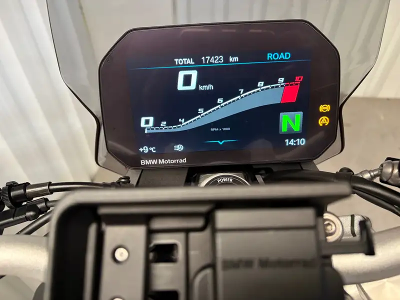 BMW F 900 R - foto 3