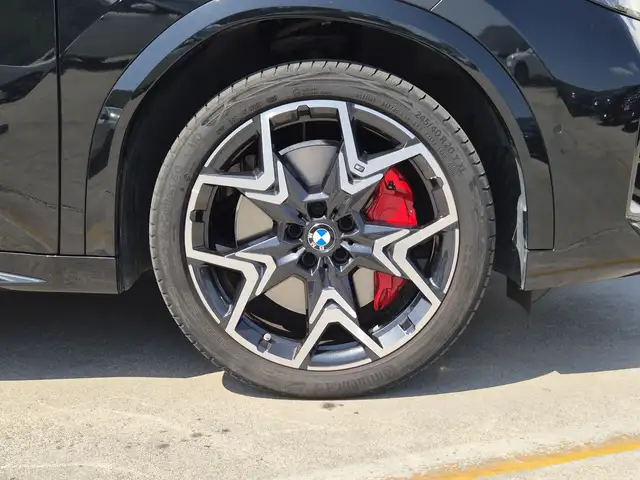 BMW X2 view 12