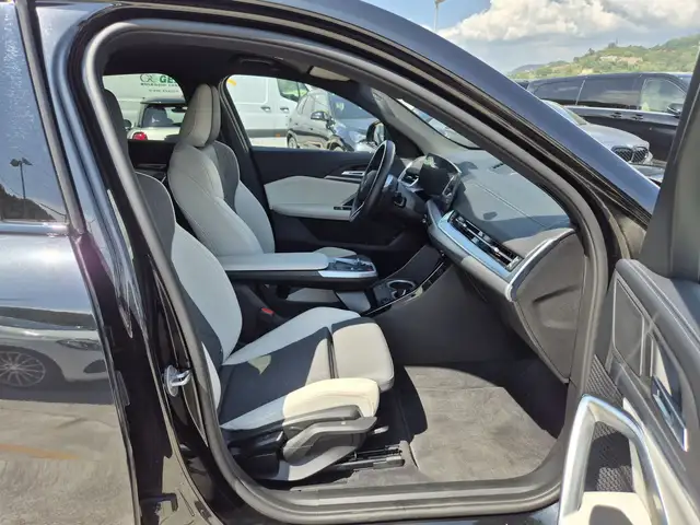 BMW X2 view 9
