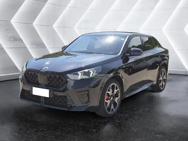 BMW X2 main image