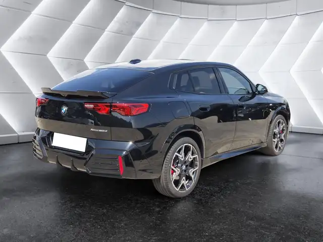 BMW X2 view 4