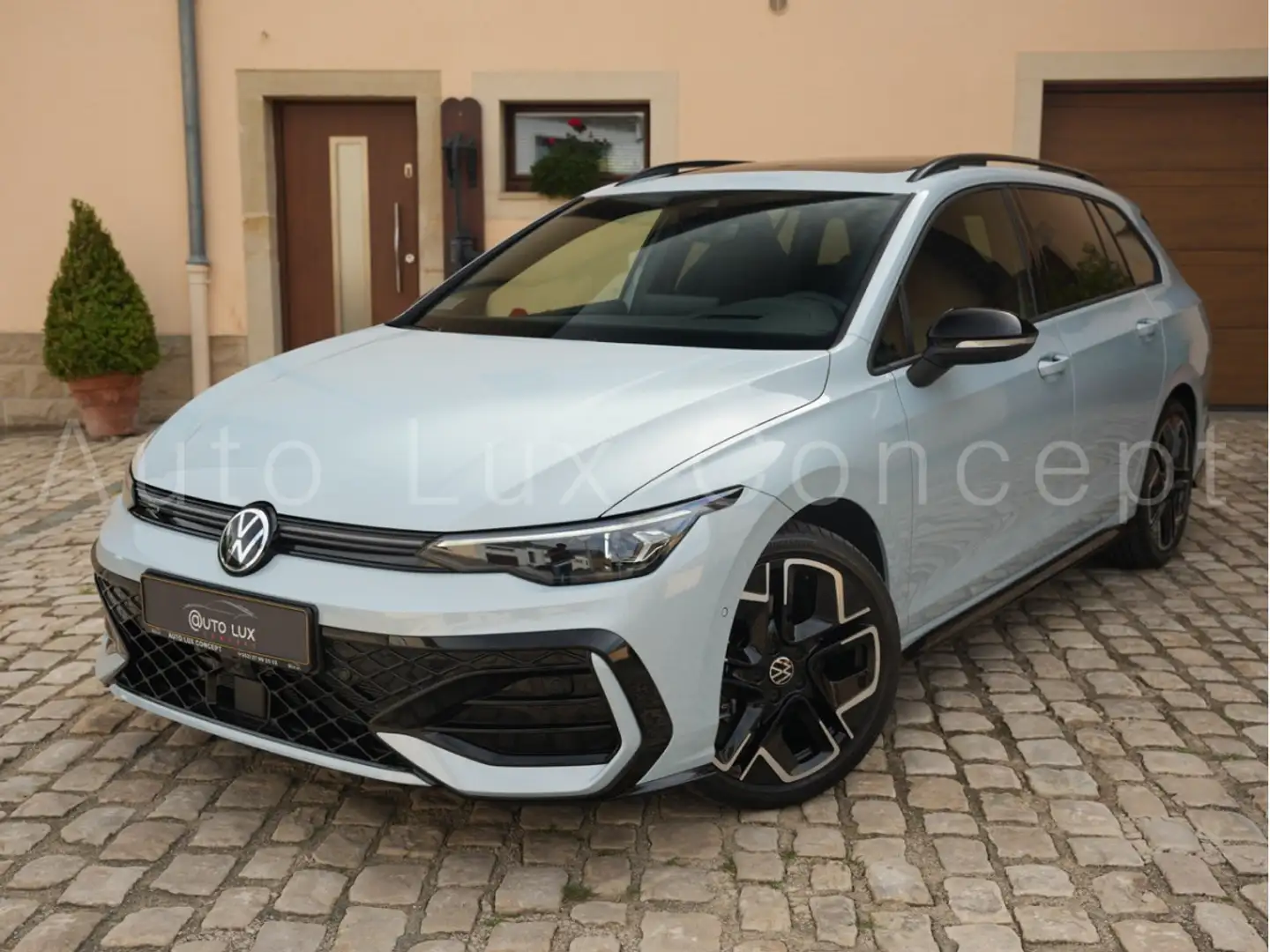 Volkswagen Golf Variant R-Line 2.0 TDI DSG/Pano/HUD/Matrix/360°/AHK Bleu - 1