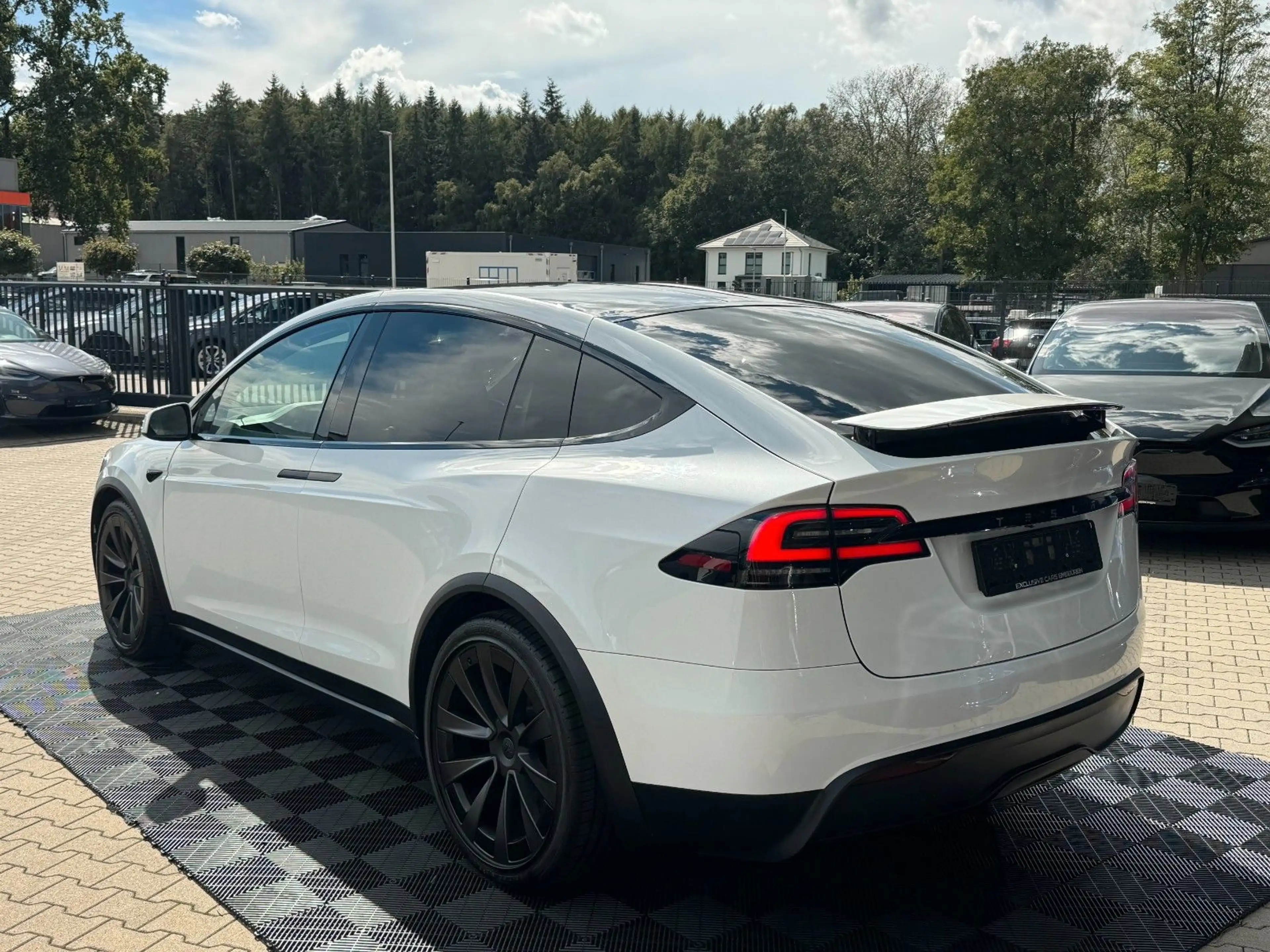 Tesla Model X MODEL X PALLADIUM | KI HW 4 | 7 SEATER | 22 INCH — photo 9