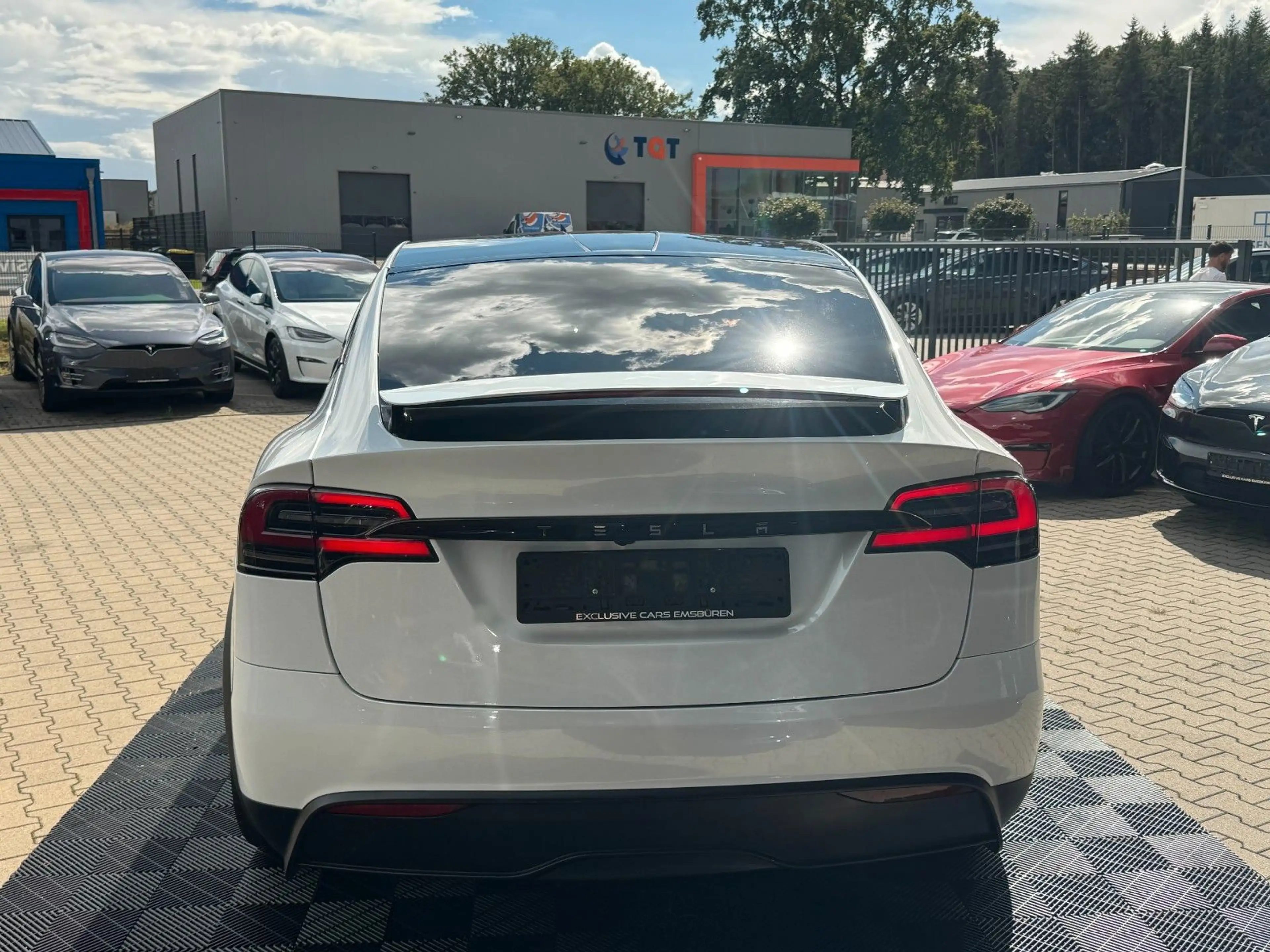 Tesla Model X MODEL X PALLADIUM | KI HW 4 | 7 SEATER | 22 INCH — photo 12