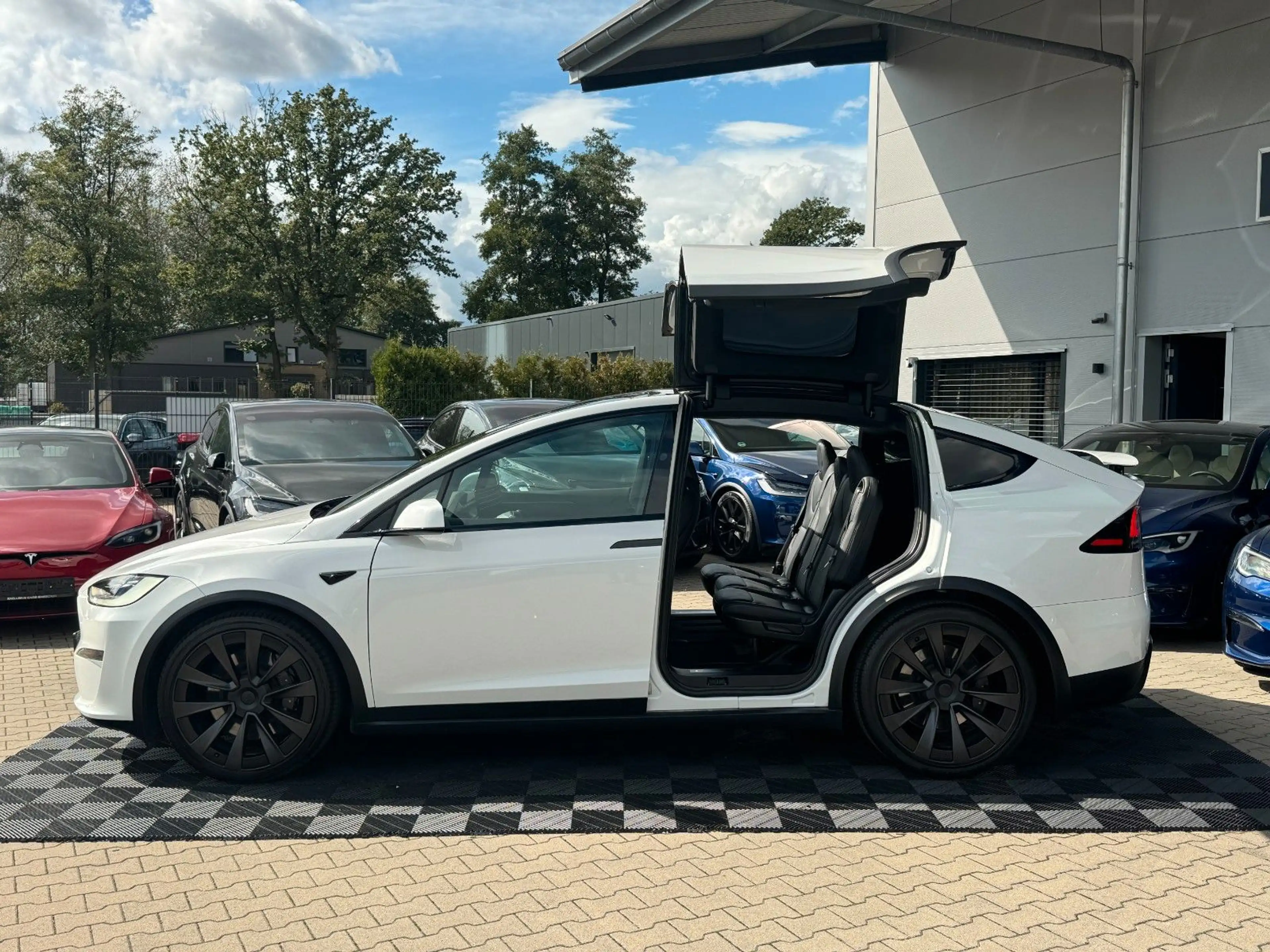 Tesla Model X MODEL X PALLADIUM | KI HW 4 | 7 SEATER | 22 INCH — photo 7