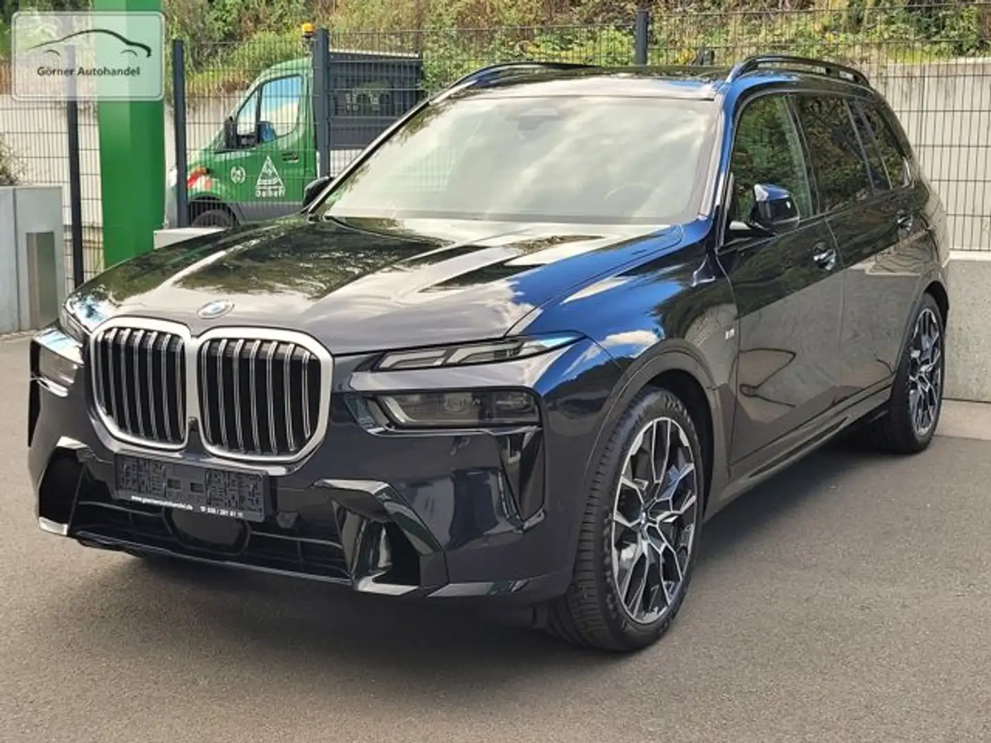 BMW X7 M xDrive40i M Sport Pro+Leder+Pano+HUD+22" Blau - 2