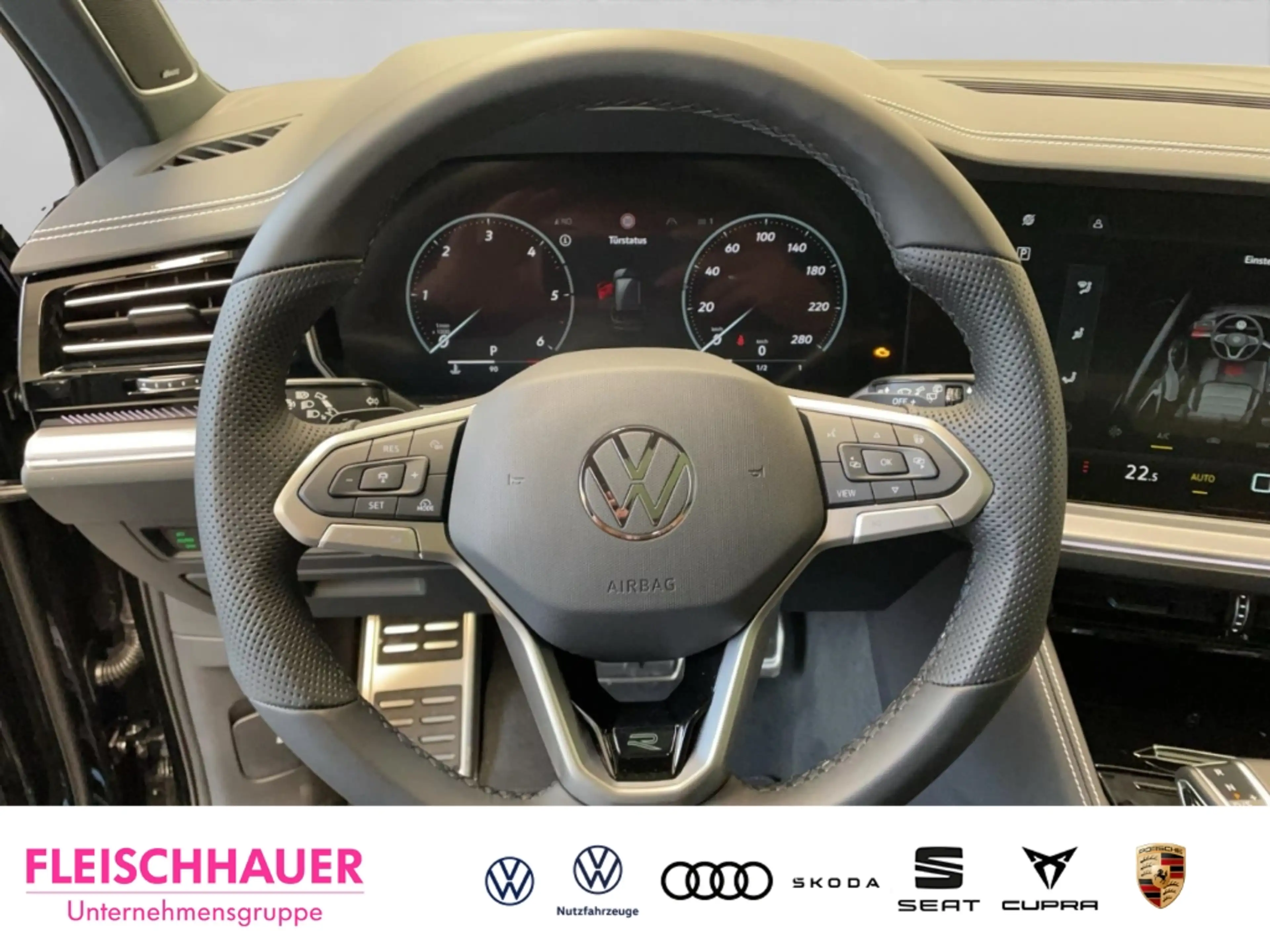 Volkswagen Touareg 3,0 TDI 4Motion R-Line Final Edition StandHZG Navi — photo 15
