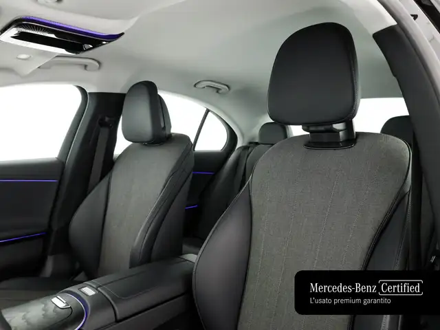 Mercedes-Benz E-Class view 13