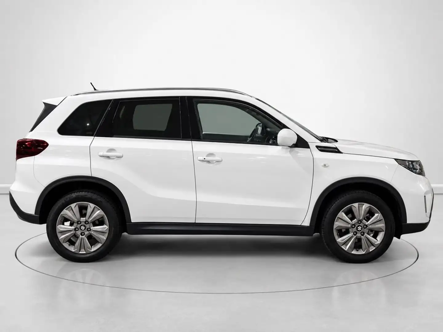 Suzuki Vitara 1.4T Mild Hybrid S2 4WD Blanco - 2