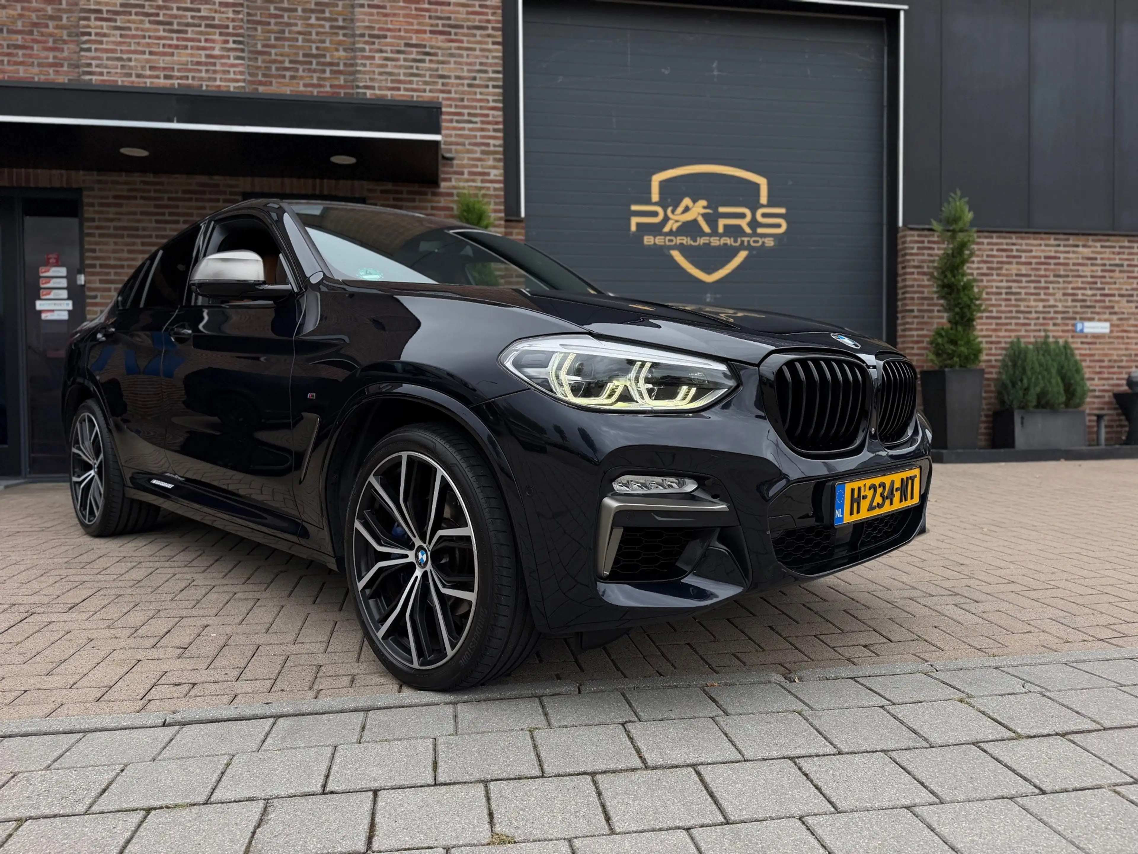BMW X4 M40i High Executive — photo 5