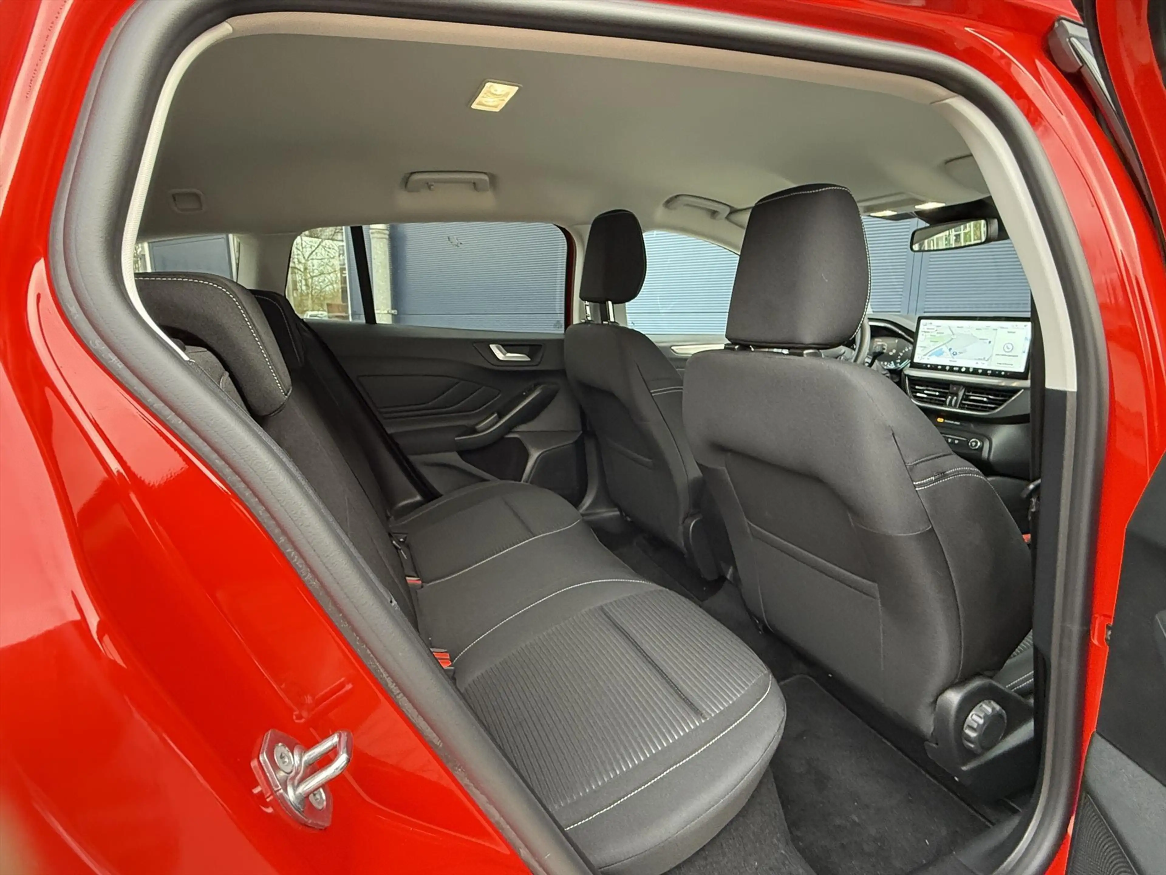 Ford Focus Wagon 1.0T Hybride 155pk Titanium Automaat | Clima — photo 6
