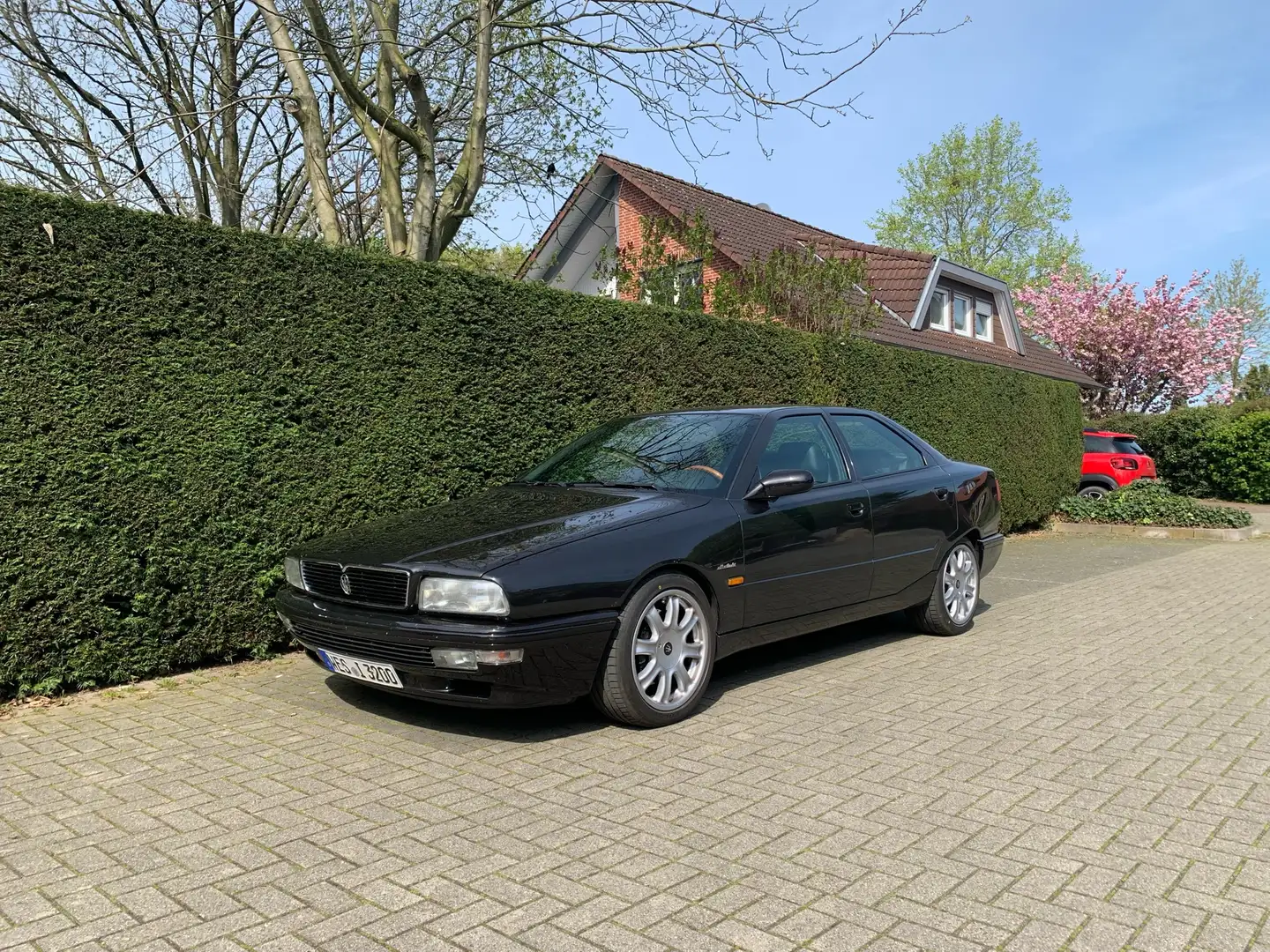 Maserati Quattroporte IV, 3,2 ltr. V8 Ottocilindri Zwart - 1