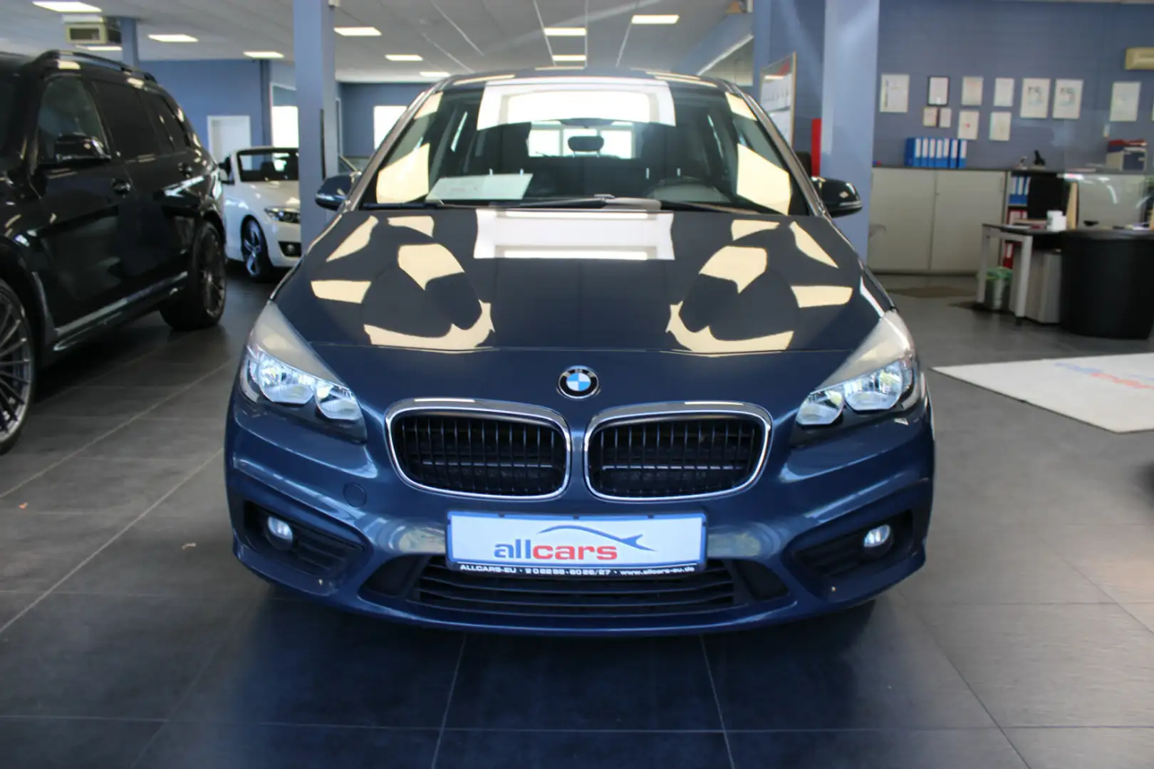 BMW 218 Aut. Advantage Gris - 2
