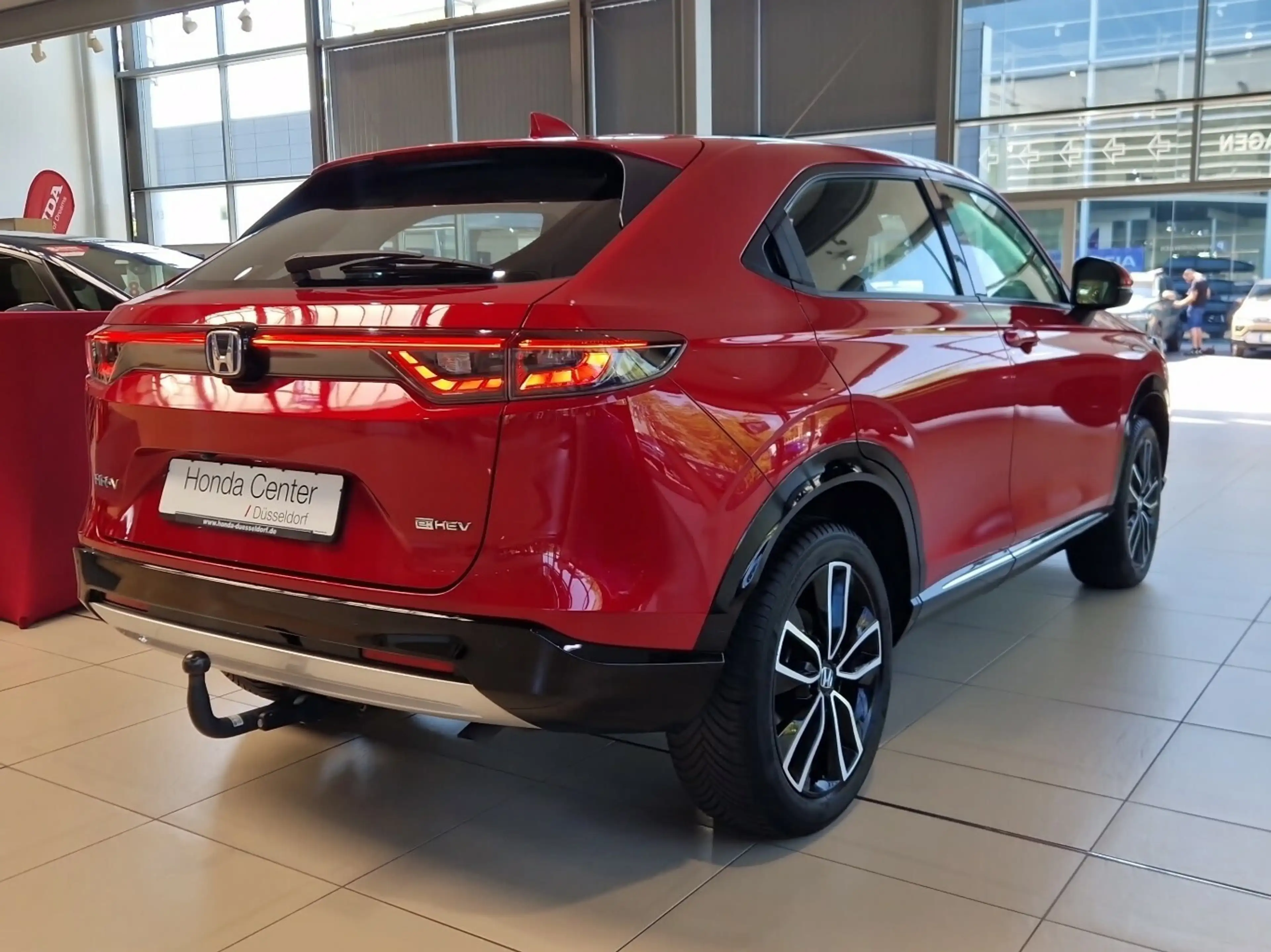 Honda HR-V Hybrid 1.5 Advance |1Hand|AHK|Allwetter — photo 7