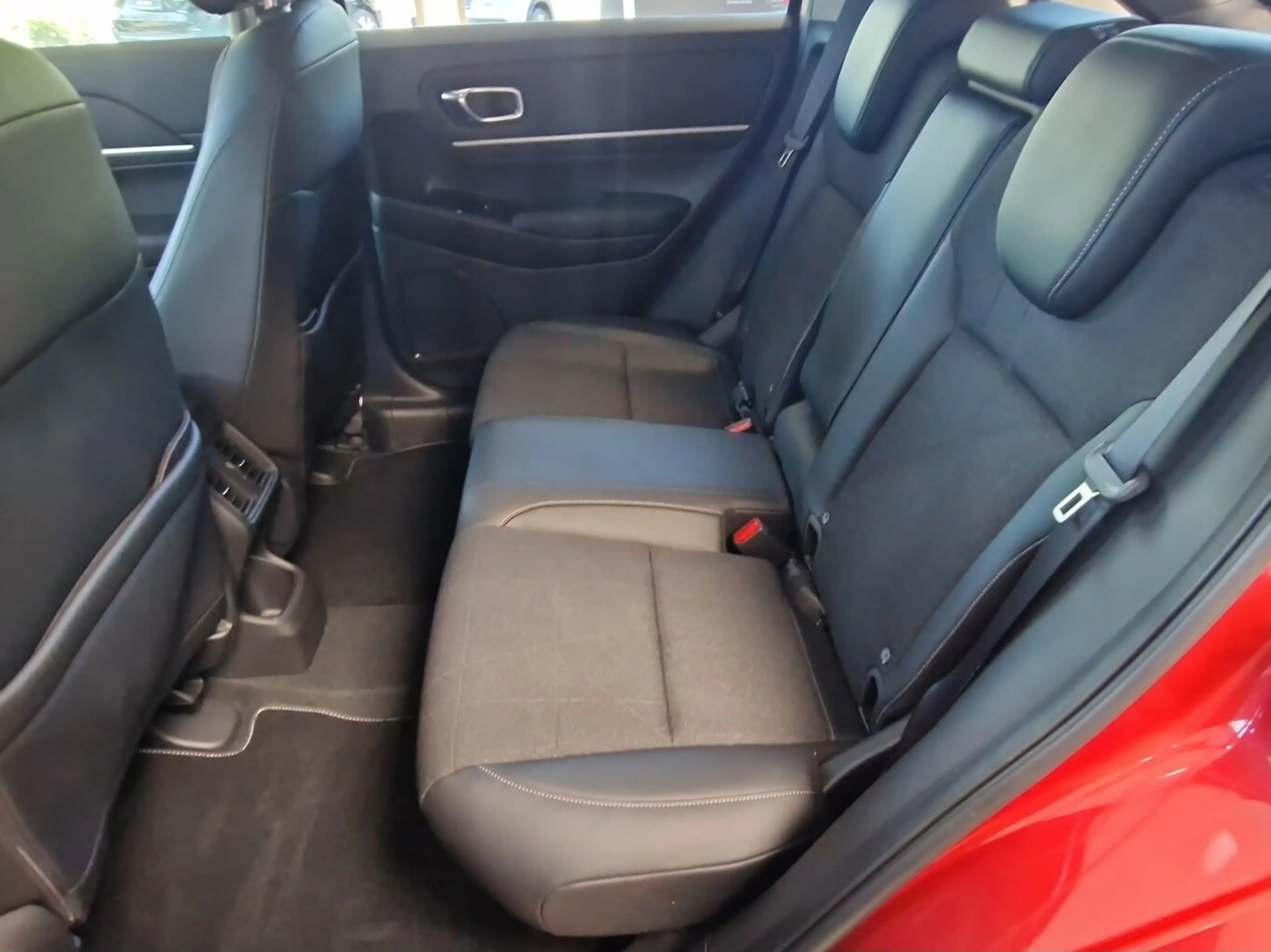 Honda HR-V Hybrid 1.5 Advance |1Hand|AHK|Allwetter — photo 10
