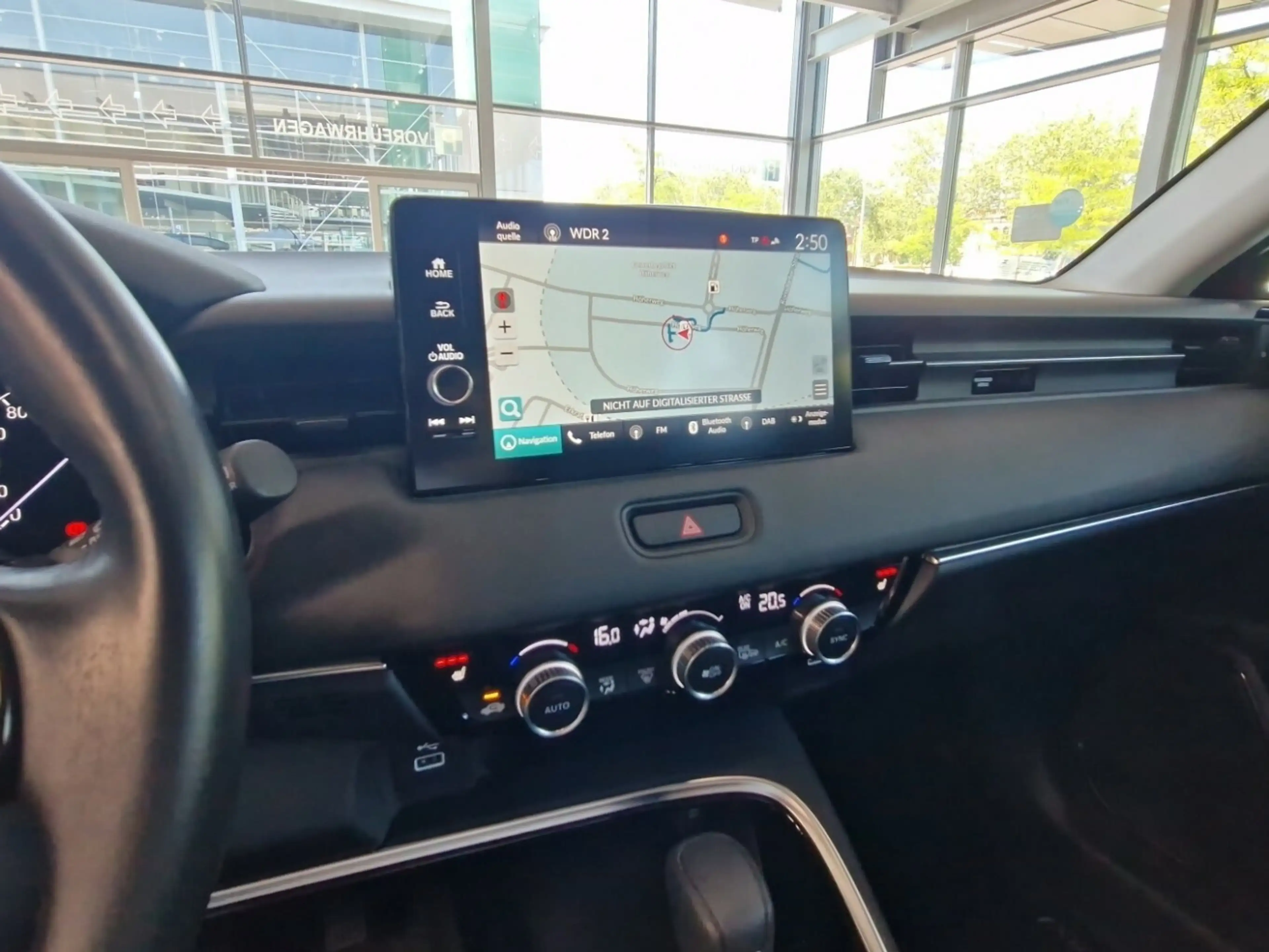Honda HR-V Hybrid 1.5 Advance |1Hand|AHK|Allwetter — photo 13