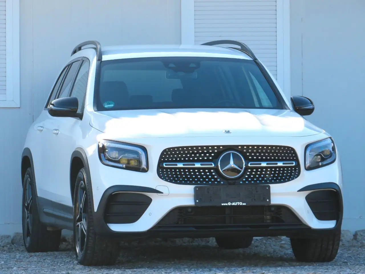 Mercedes-Benz GLB 220
