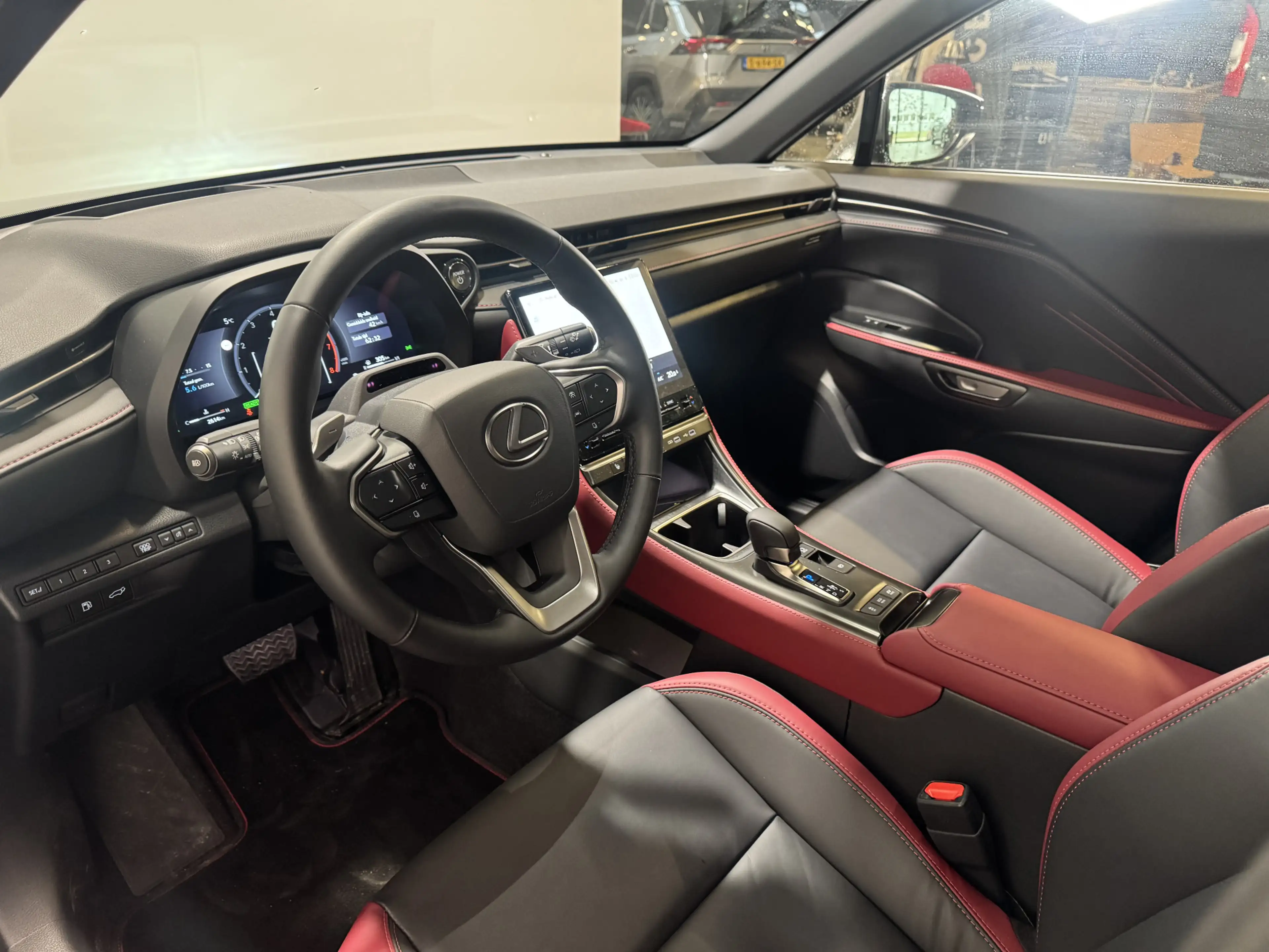 Lexus LBX 35th Edition Avanced Pack | BSM | Stoel/Stuurverwa — photo 5