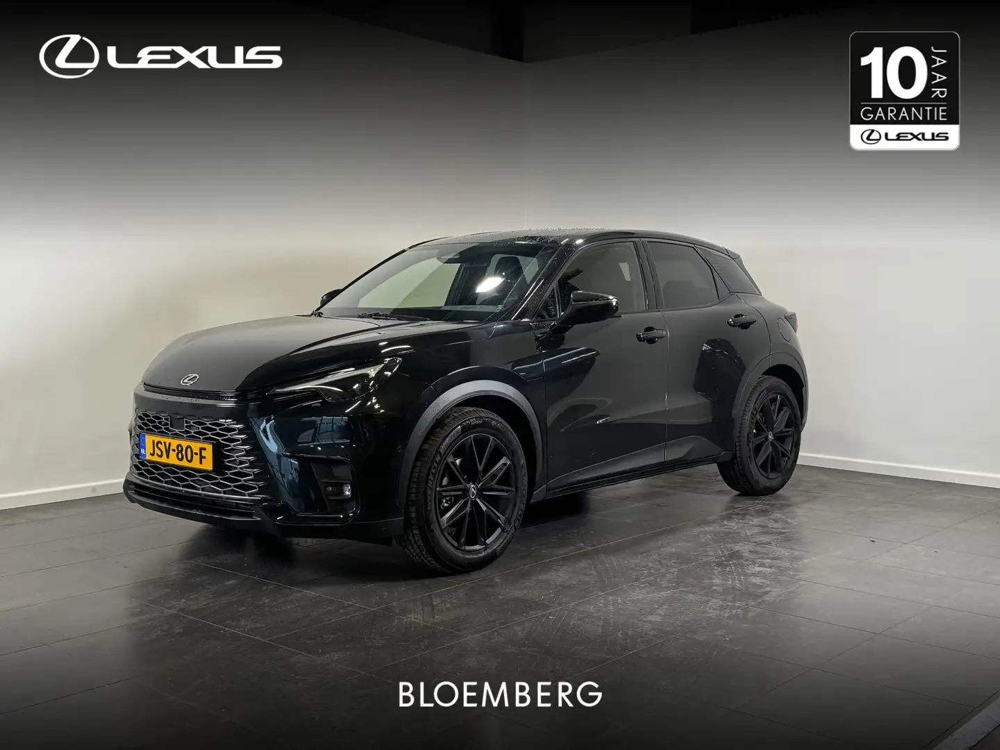 lexus lbx