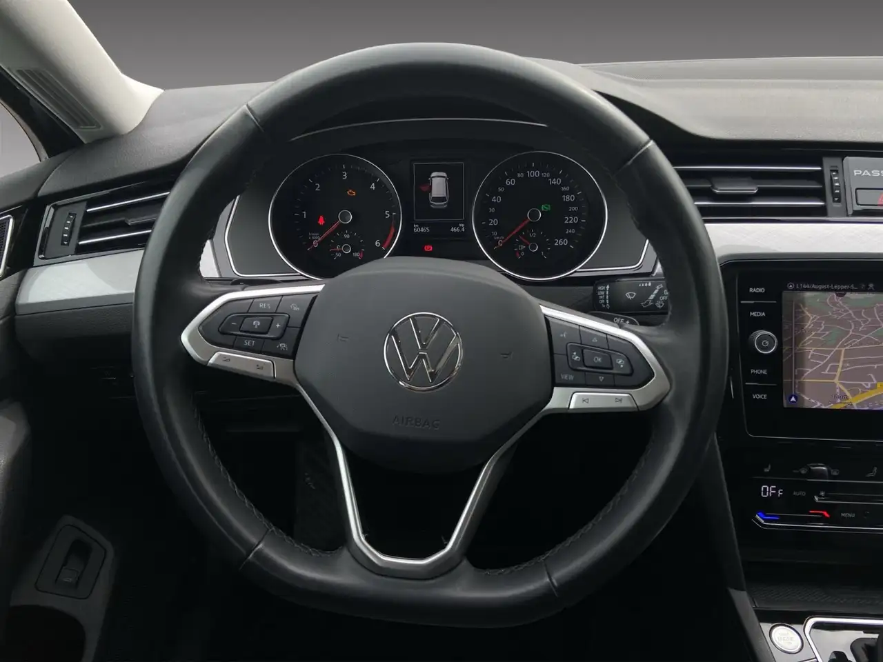 Volkswagen Passat Variant 2.0TDI DSG *AHK*STDHZG*PANO*NAVI* 11