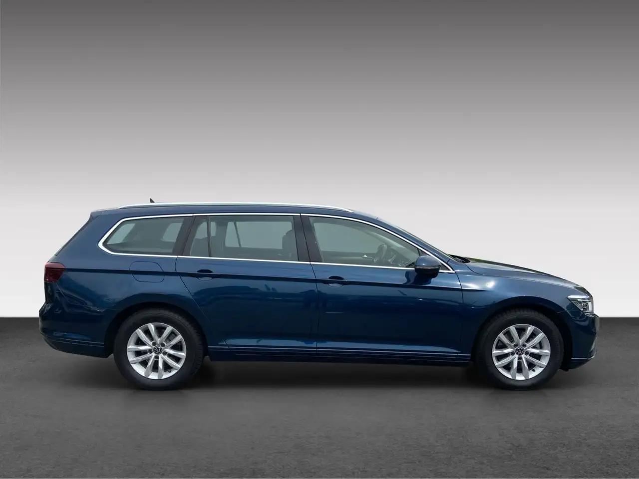 Volkswagen Passat Variant 2.0TDI DSG *AHK*STDHZG*PANO*NAVI* 4