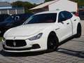 Maserati Ghibli Diesel Leder/Navi/Xenon/Kamera/20" Weiß - thumbnail 1