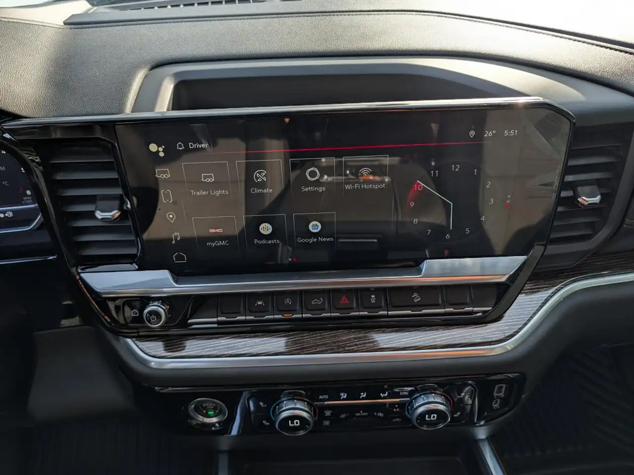 GMC Sierra 1500 снимка GMC Sierra 1500