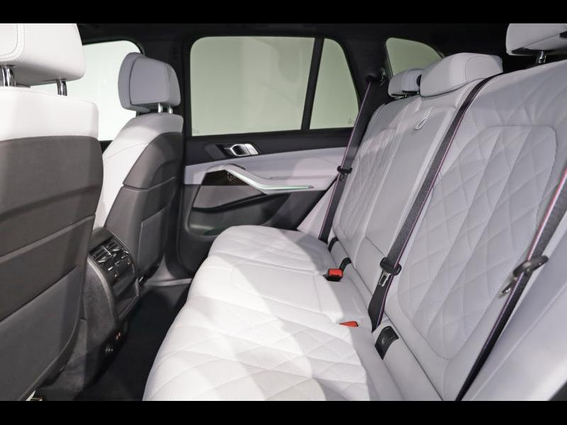 BMW X5 xDrive50e Kit M Sport — photo 10