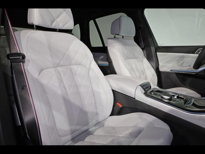 BMW X5 xDrive50e Kit M Sport — photo 11