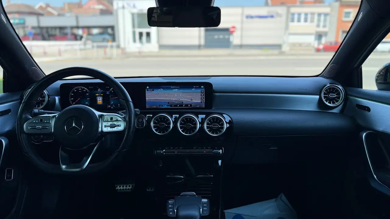 Mercedes-Benz A-Class * d 4-Matic* PACK AMG* 1 PROP* TOIT PANO* LED* CAMERA*, миниатюра 9