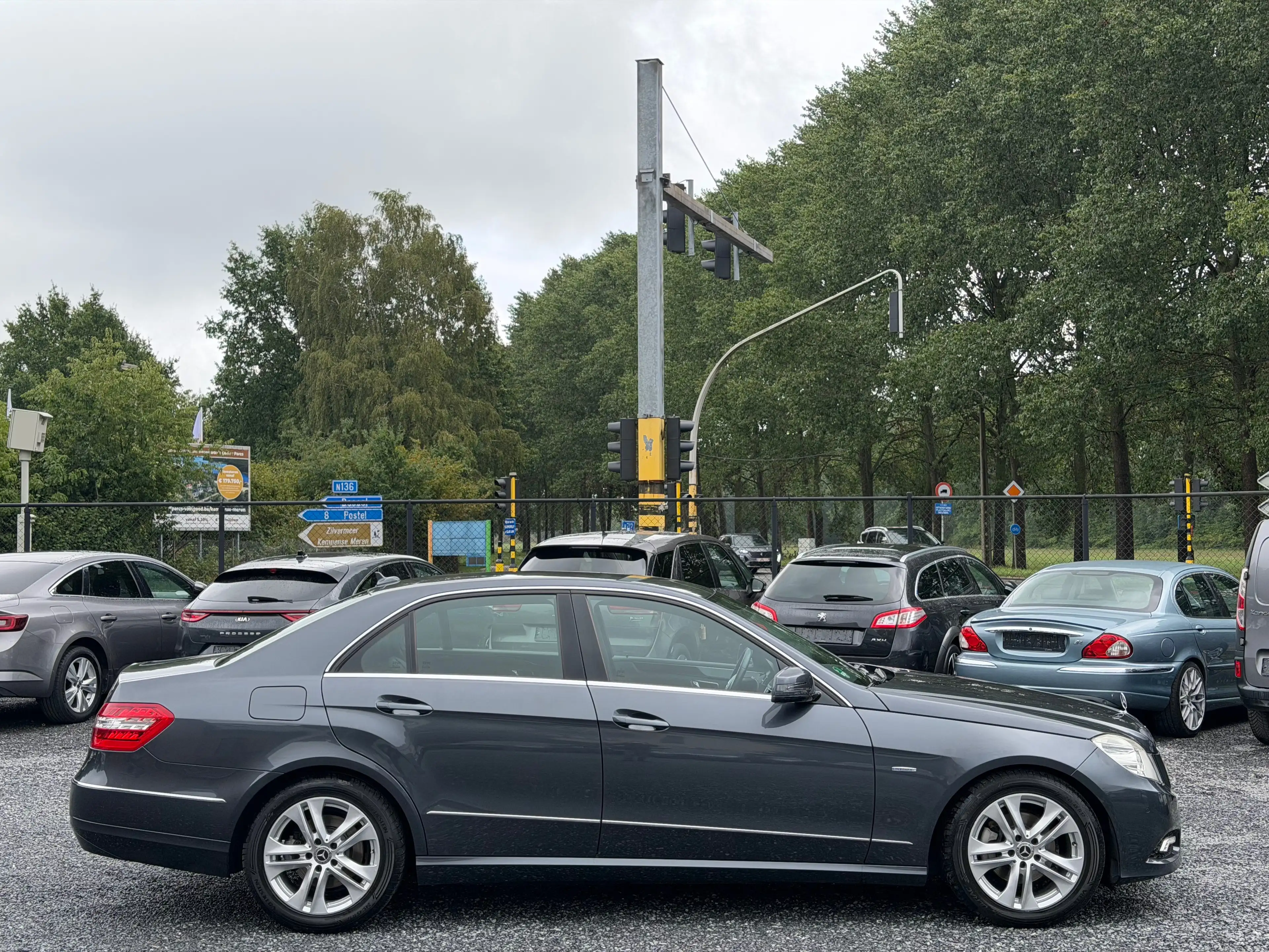 Mercedes-Benz E 200 E 200 CDI BE Avantgarde — photo 7