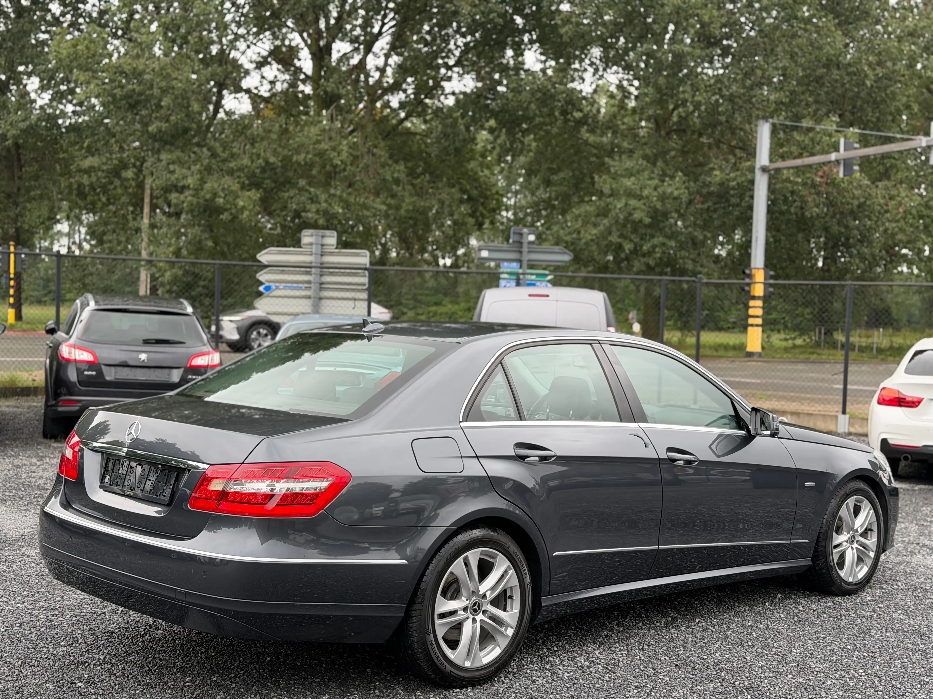 Mercedes-Benz E 200 E 200 CDI BE Avantgarde — photo 4