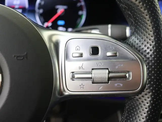 Mercedes-Benz E-Class view 13