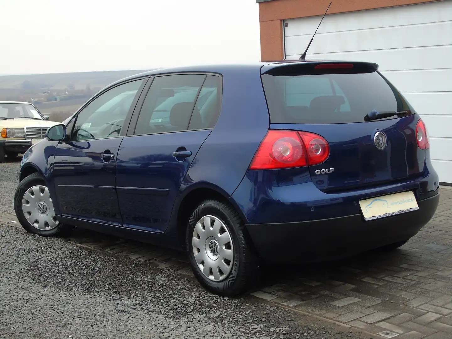 Volkswagen Golf GOAL*1,6 L*KLIMA*2 HAND*TÜV 07-26*SITZHEIZUNG.. Blau - 2