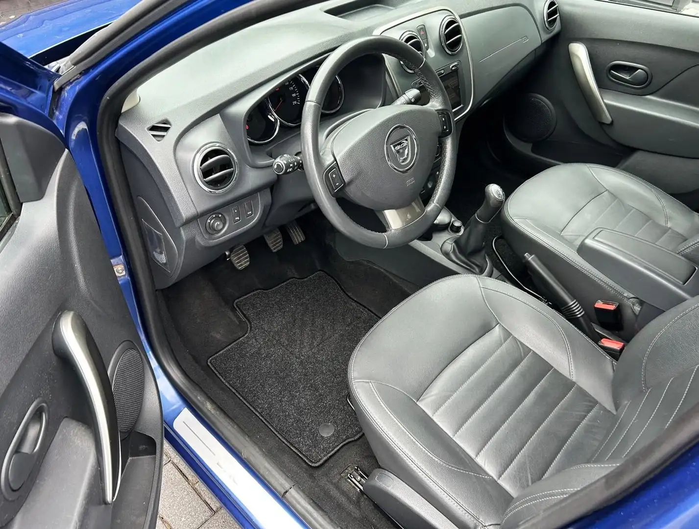 Dacia Logan MCV 0.9 TCe Prestige - Leer - Airco - Tr.Haak. Blauw - 2