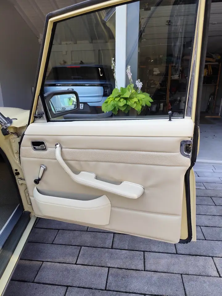 Mercedes-Benz W 114/115 Strich-Acht, foto 11