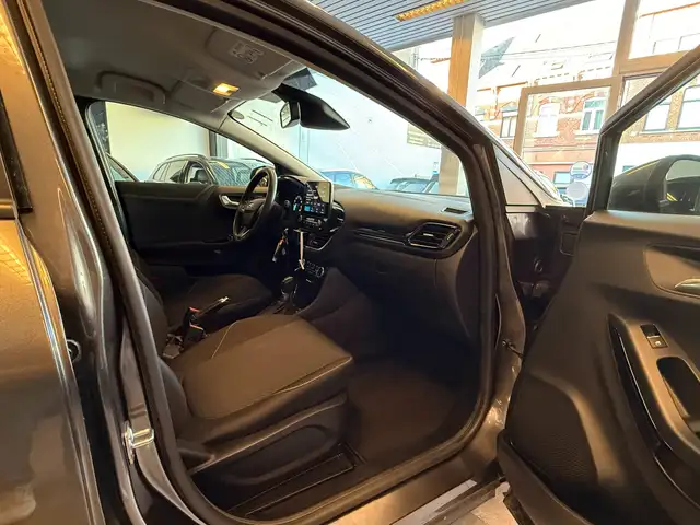 Ford Puma view 13