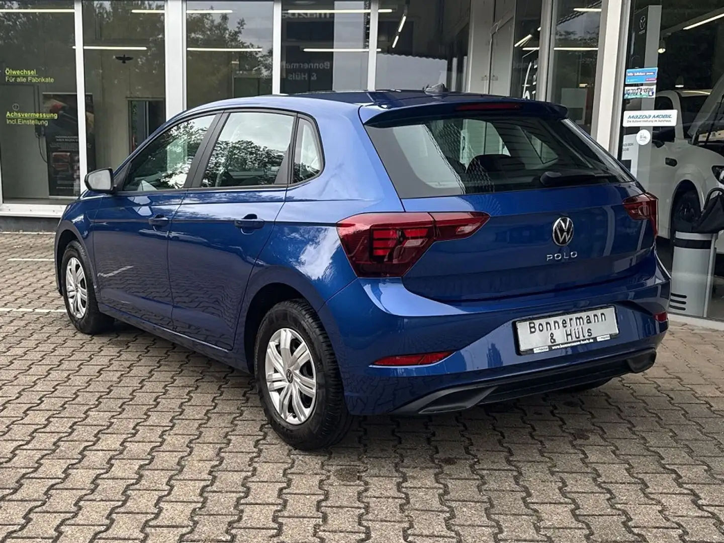 Volkswagen Polo 1.0 Life Life Bleu - 2