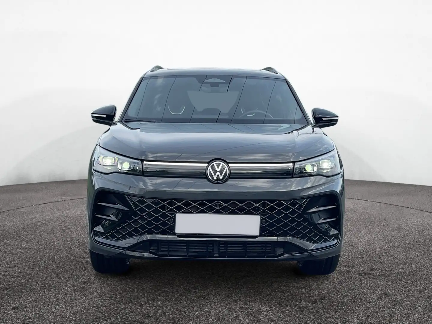 Volkswagen Tiguan R-Line 4Mo. TDI DSG|PANO|AHK|eHECK|DCC Grau - 2