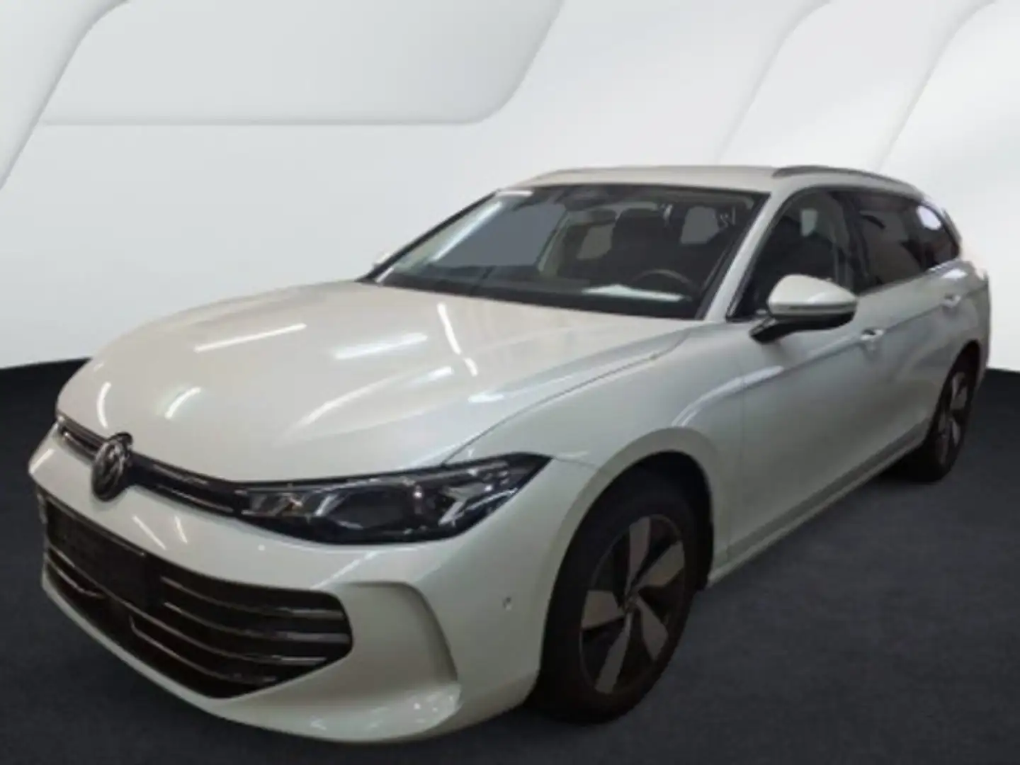 Volkswagen Passat Variant 1,5 eTSI DSG Business AHK Weiß - 2