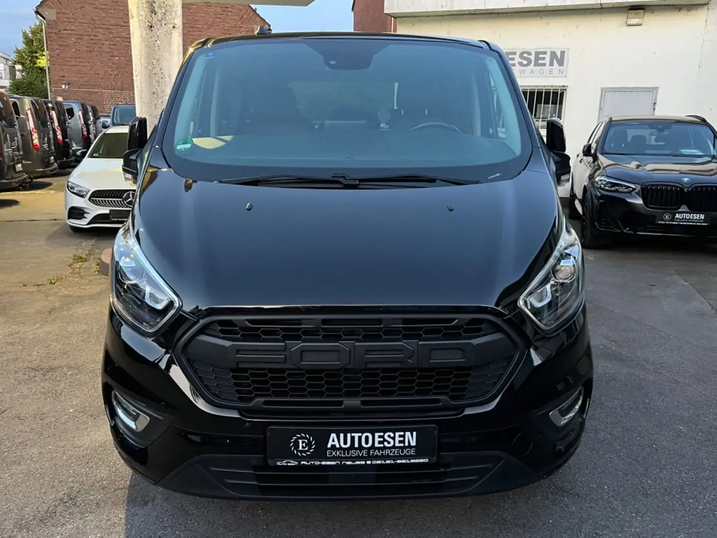Ford Tourneo Custom TITANIUM X+8-SITZER+AHK+KAMERA Noir - 2