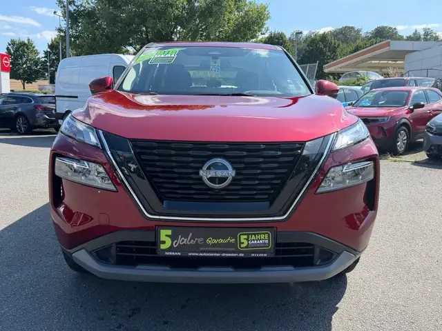Nissan X-Trail view 5